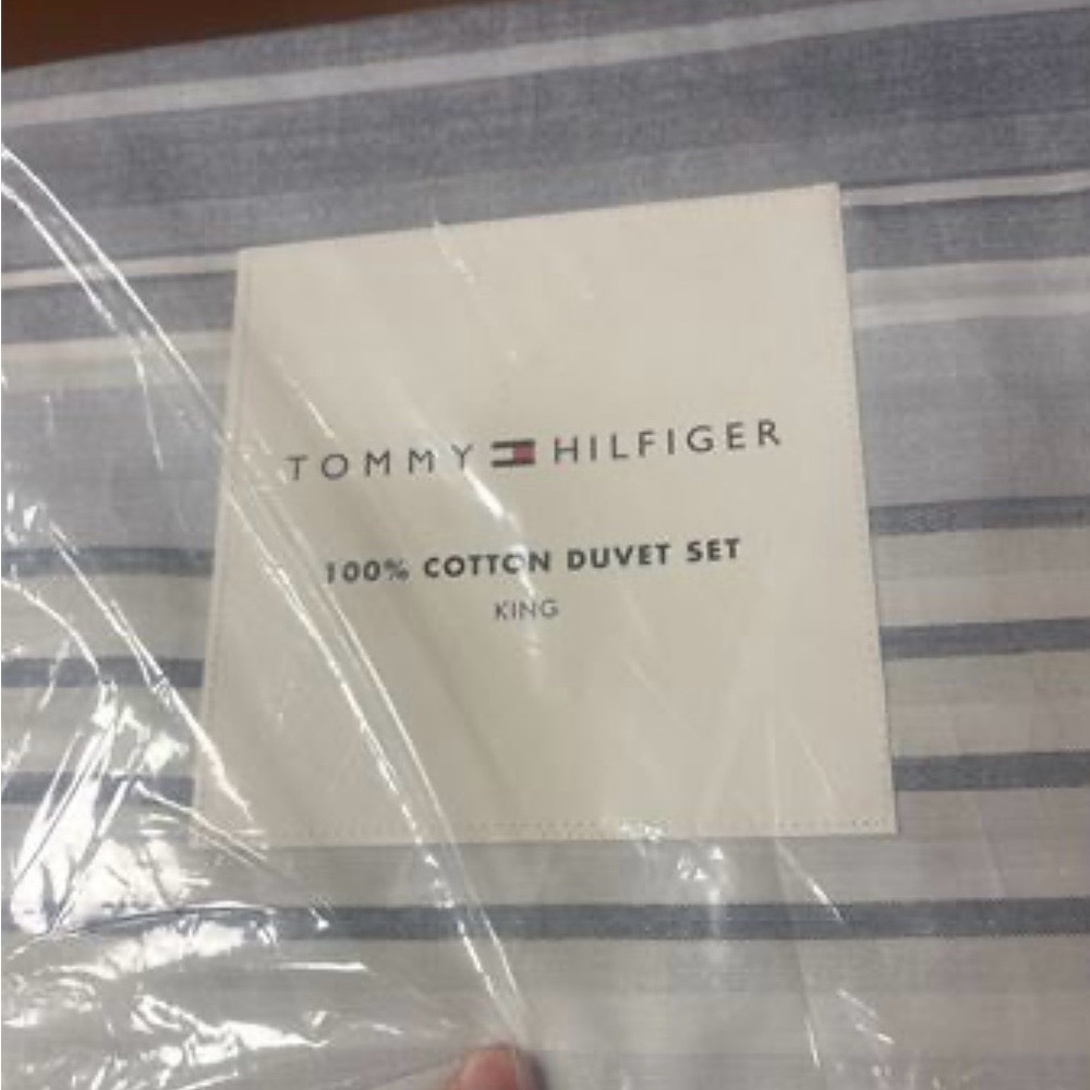 Tommy Hilfiger Bold Stripe Textured Cotton Grey Duvet Cover Set King - Picture 3 of 3